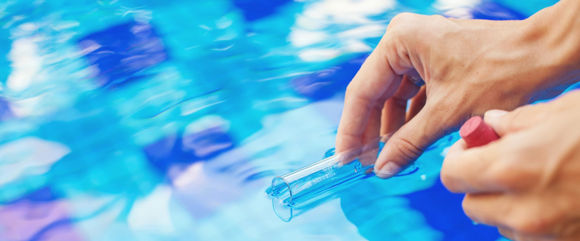 Adjusting pH Levels in Swimming Pools