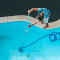 Maintaining a Clean Swimming Pool